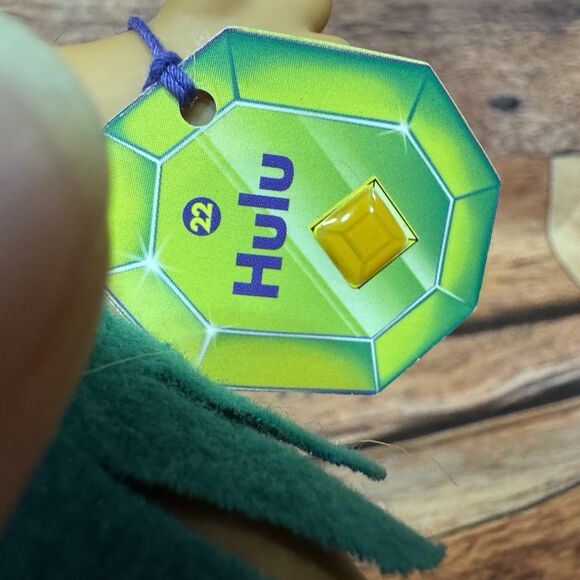 Treasure Trolls Hulu Doll Yellow & Red Hair Hula Skirt Top Brush Comb Galoob - Picture 5 of 7